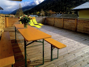 Posh Mansion in Sankt with 2 Saunas Whirlpool Jacuzzi
